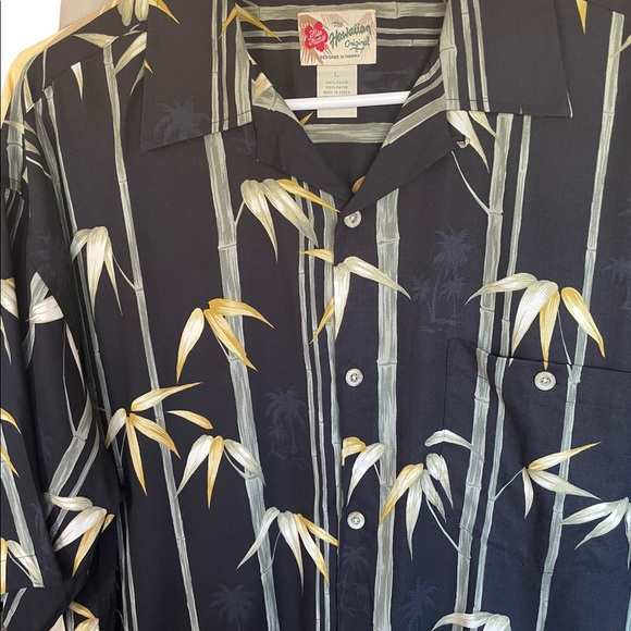 Hilo Hattie Vintage 80's 100% Rayon Short Sleeve Button Down Aloha Shirt Large - Picture 6 of 10